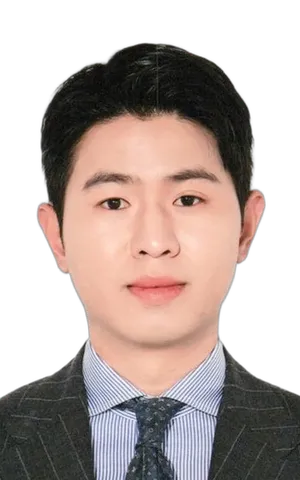 อัคร ทองใจสด