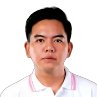 ปรีชา เอี่ยมอ่อน