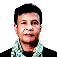 เพชรสยาม เจนหัตถ์นามเสนา